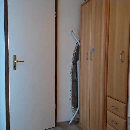 Adlernest شقة *